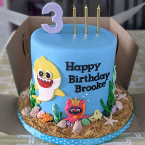 Baby Shark Cake